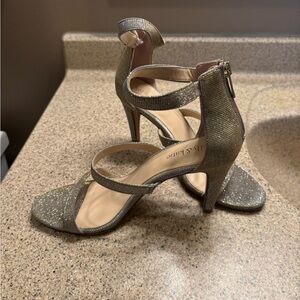 Glam dress sandals